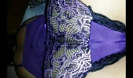 شلخته آسیایی هیجان زده فاک و فیلم های سینمایی پورن creampied توسط دختر سفید